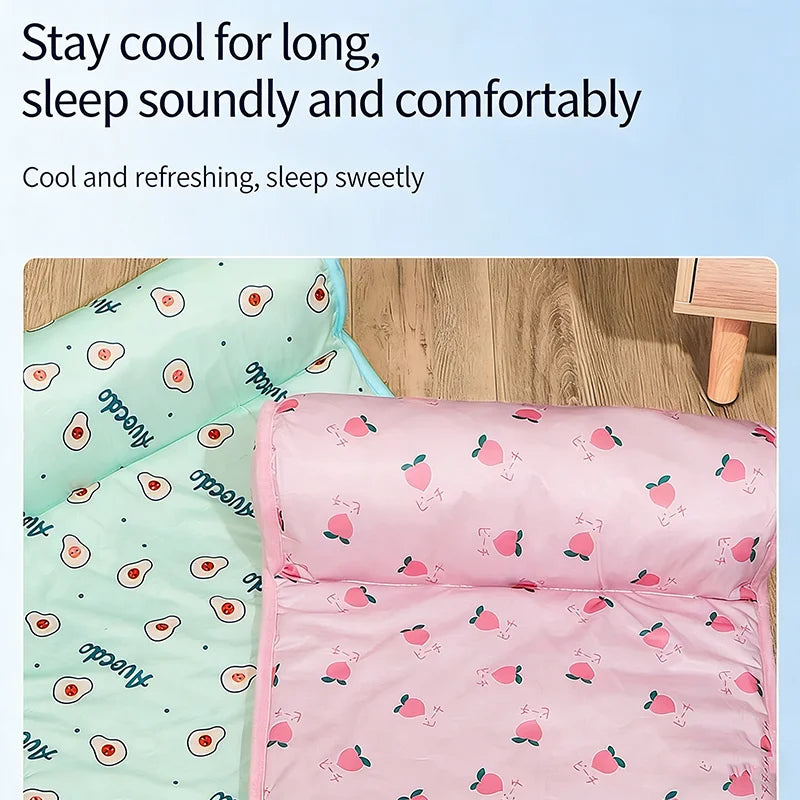 Summer Ice-Silk Cooling Mat – Non-Slip Washable Pet Cooling Pad